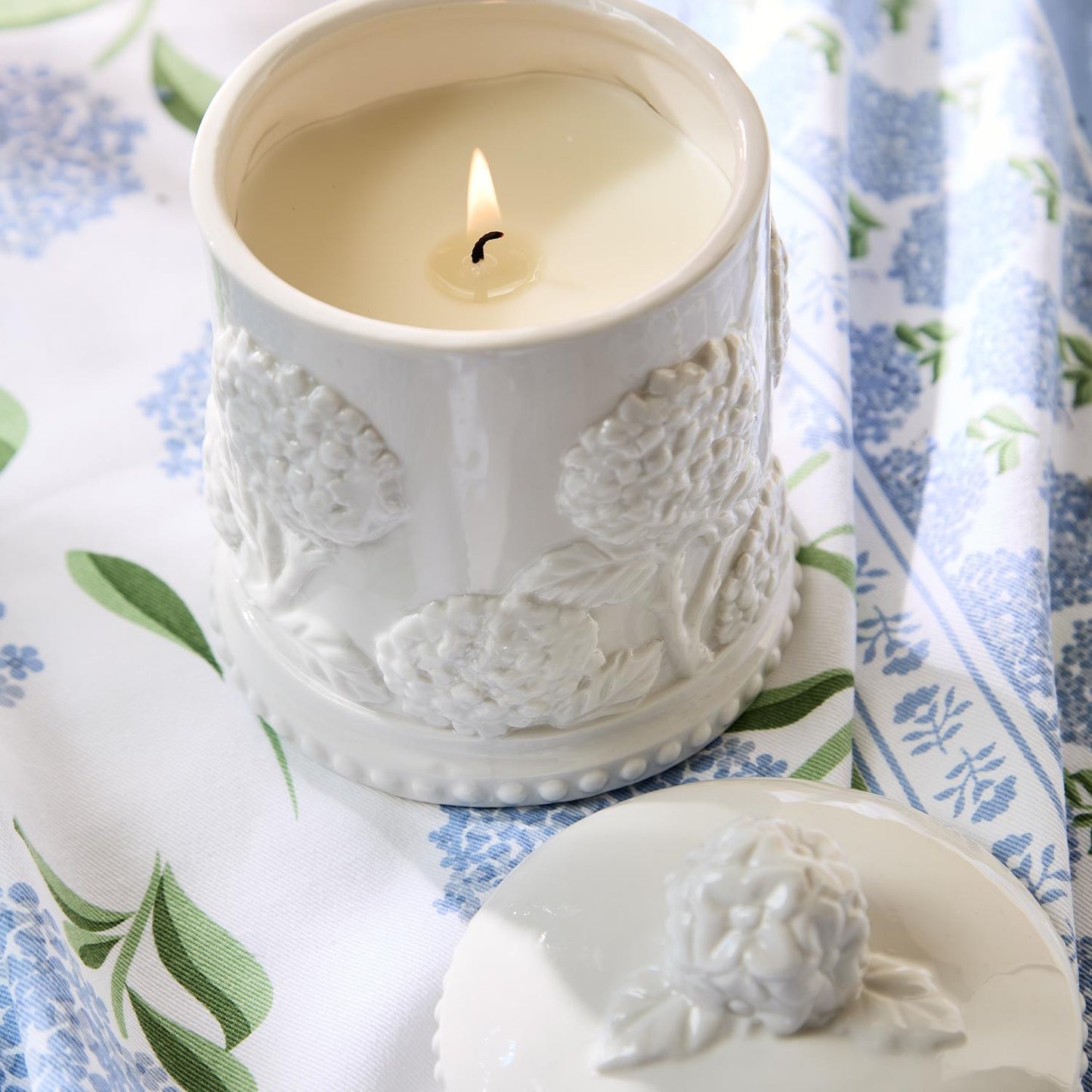 Hydrangea Scented Candle