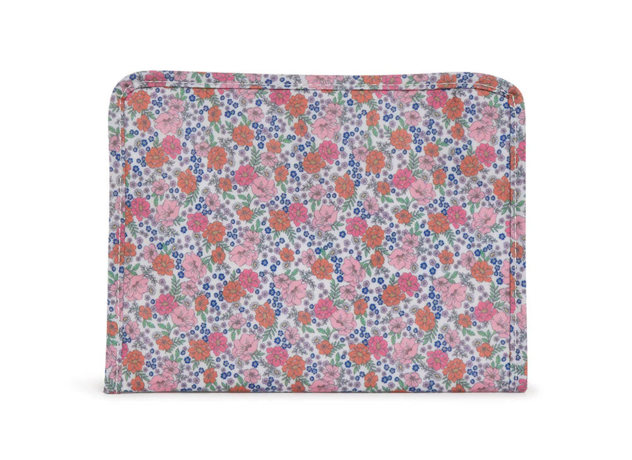 TRVL Roadie Medium-Garden Floral