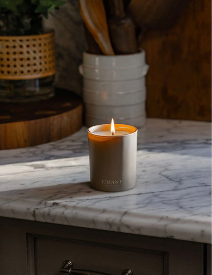 L’AVANT Ambre Santal Candle
