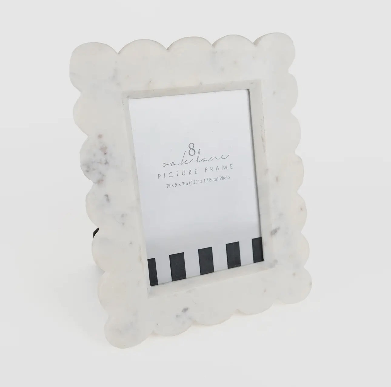 Marble Scalloped Picture Frame